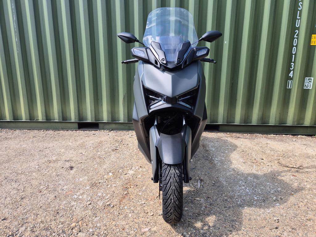 Yamaha XMAX 300