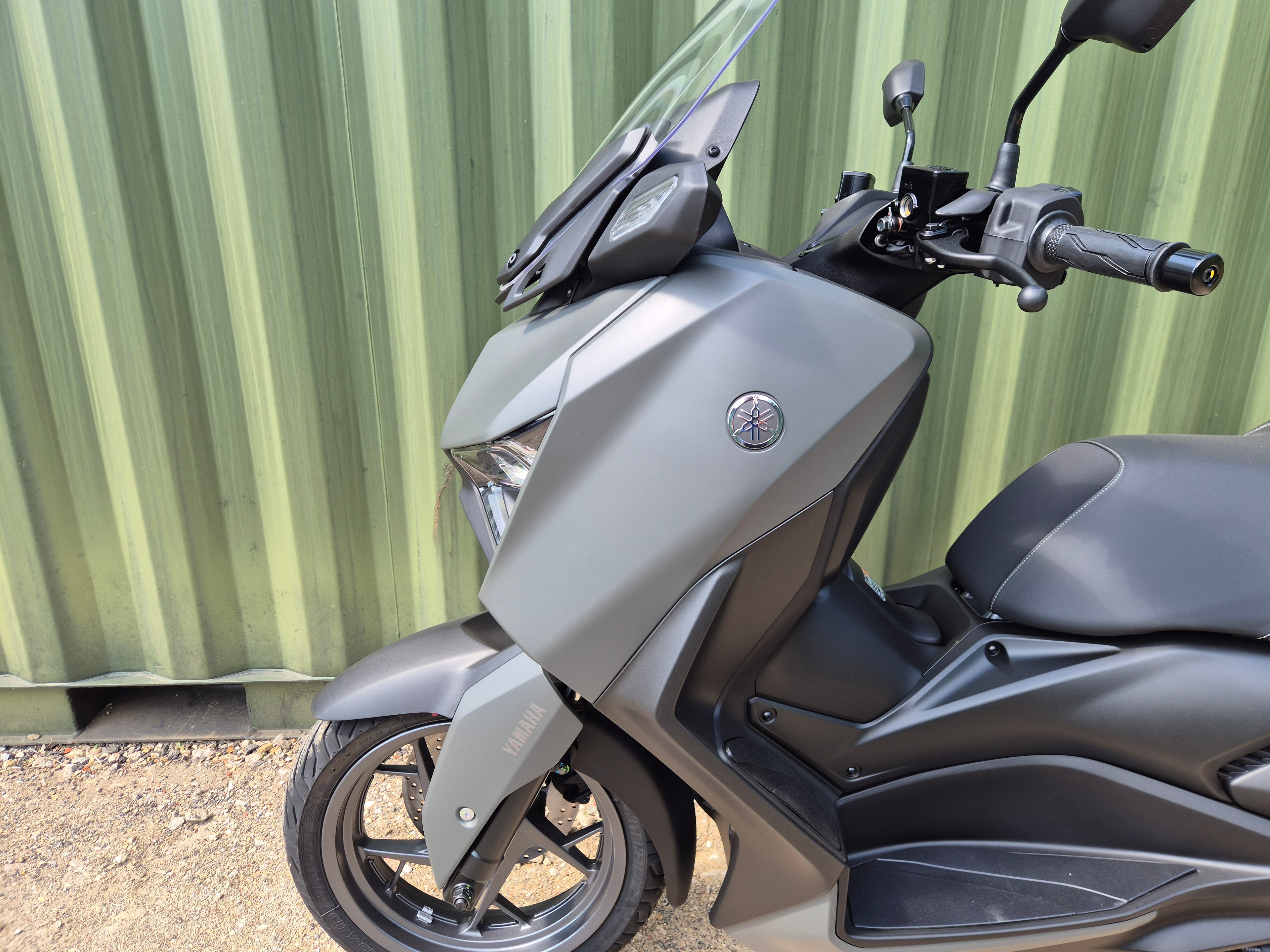 Yamaha XMAX 300