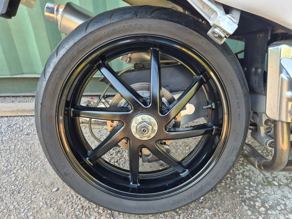 Honda RVF400