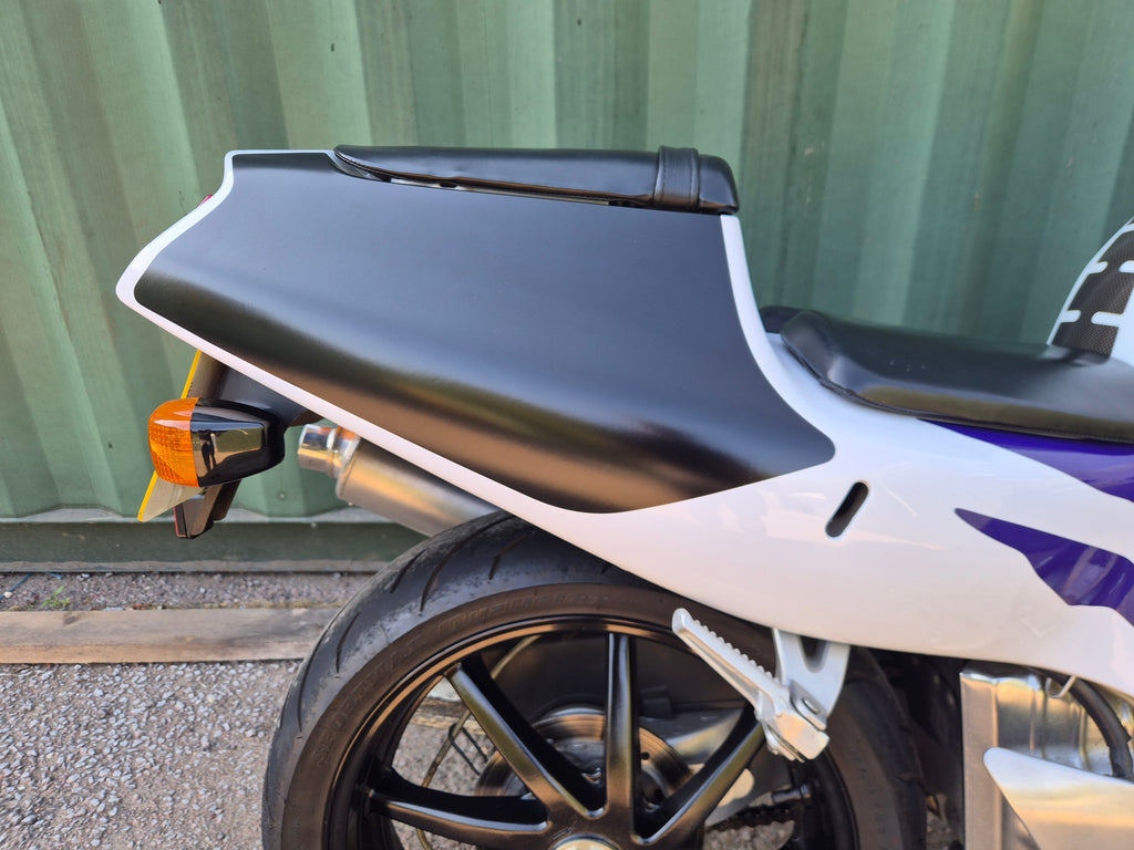 Honda RVF400