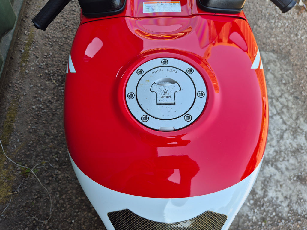 Honda RVF400