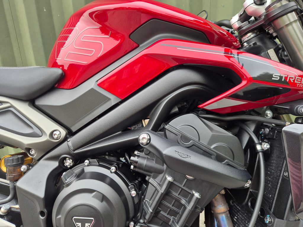 Triumph Street Triple RS