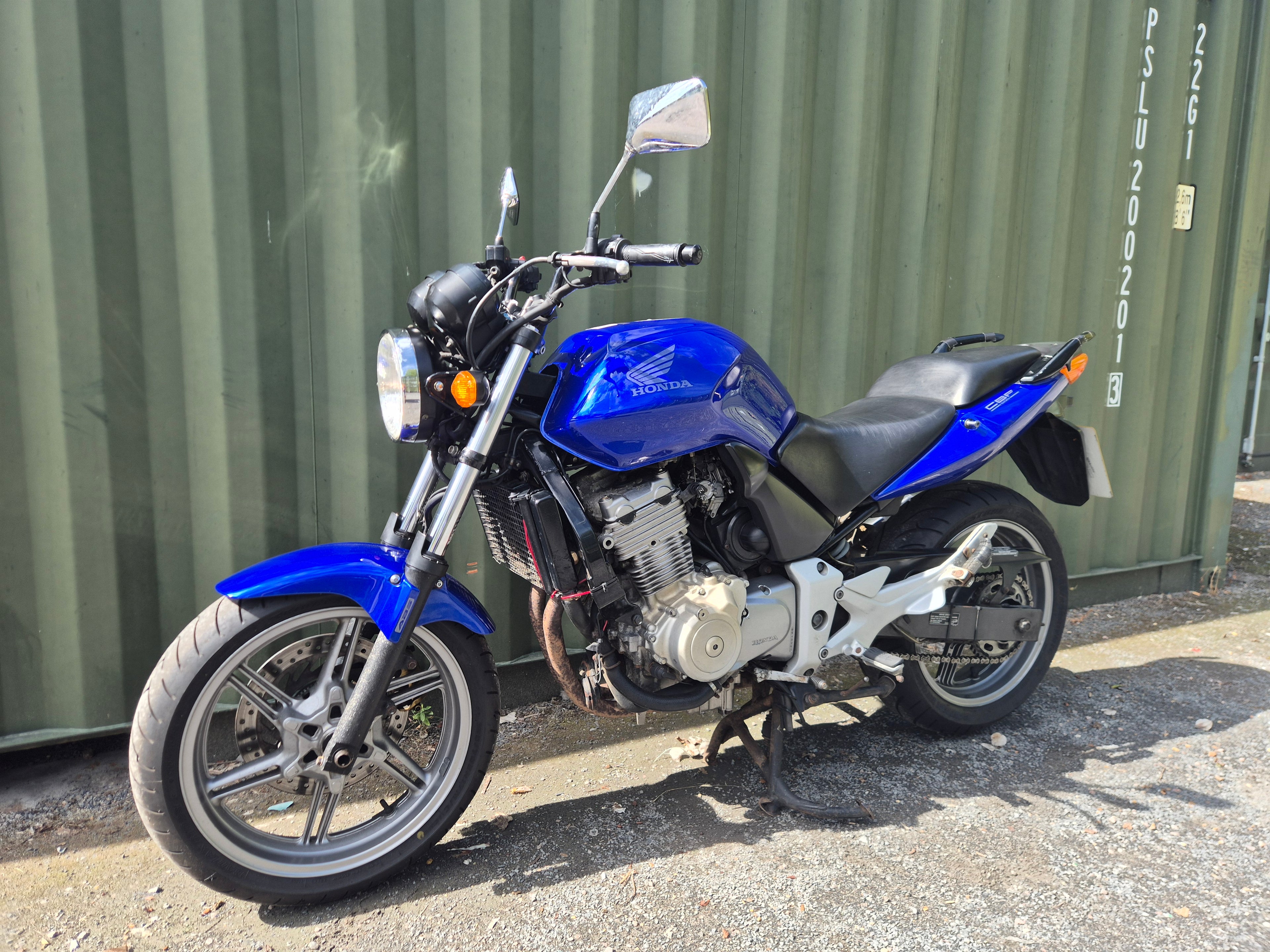 Honda CBF 500