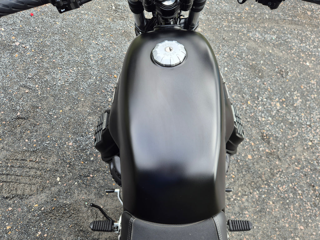 Moto Guzzi V7 Stone - 2023