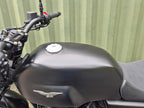 Moto Guzzi V7 Stone - 2023