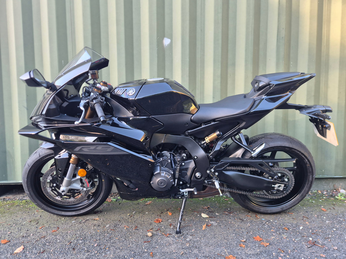 Yamaha R9 - 2026