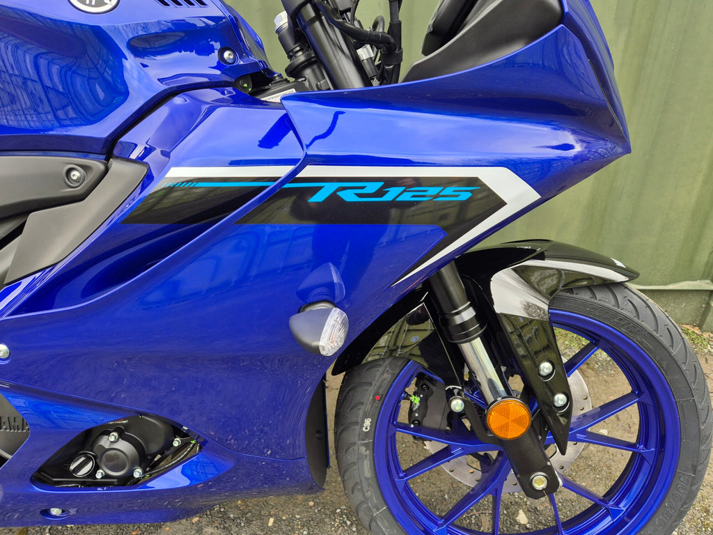 Yamaha R125 - In stock! image 15