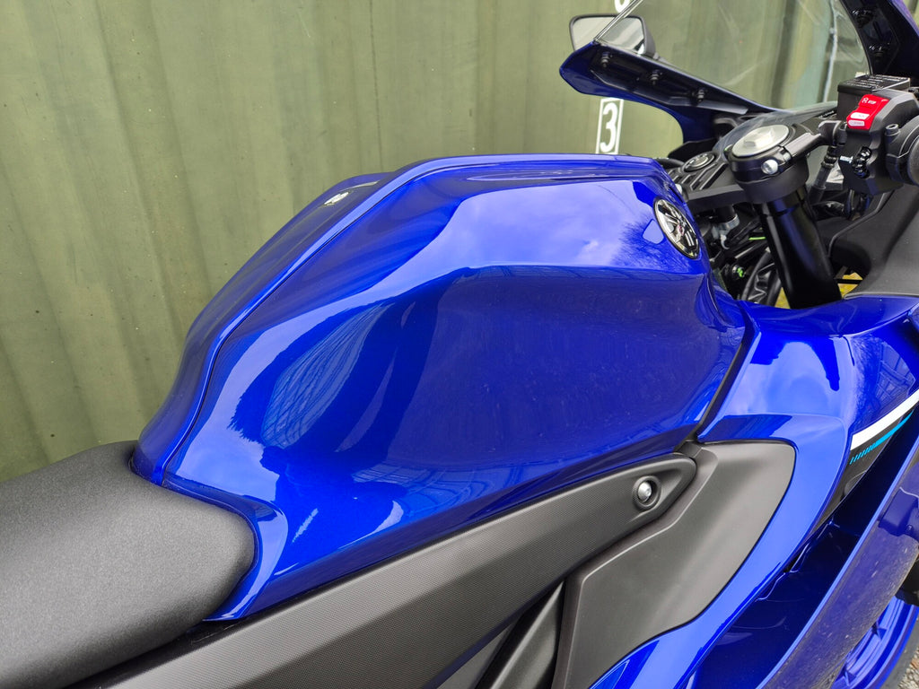 Yamaha R125 - In stock! image 12