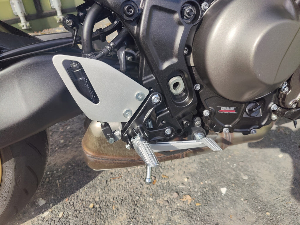 YAMAHA XSR 900 IN LEGEND BLUE image 6