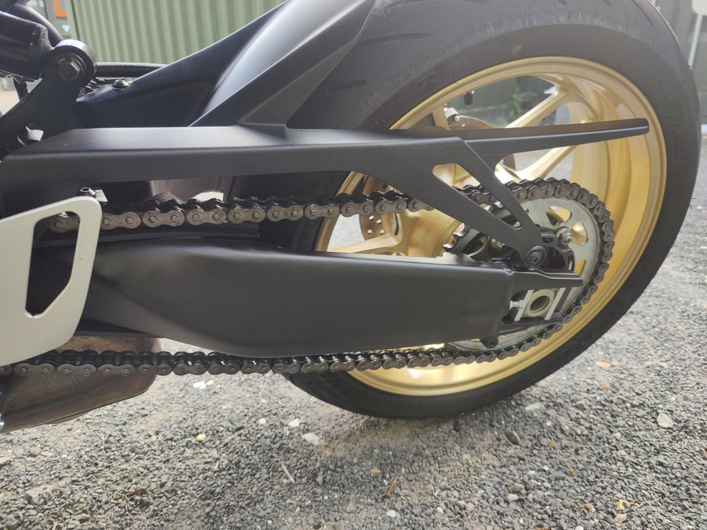 YAMAHA XSR 900 IN LEGEND BLUE image 22