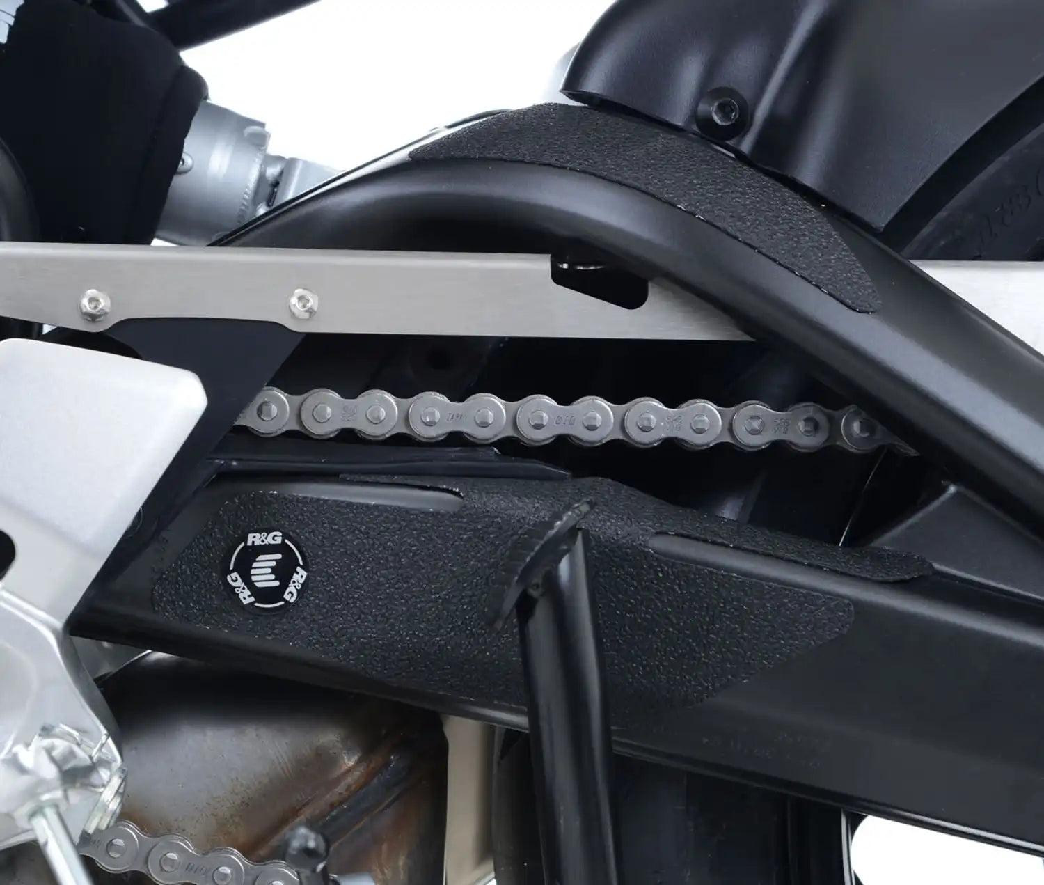 R&G Boot Guard Kit- Yamaha MT-09, Tracer 900 and XSR900