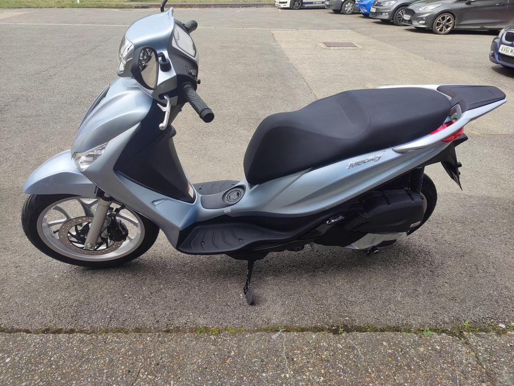 Piaggio Medley 125 E5+ Grigio Astrale