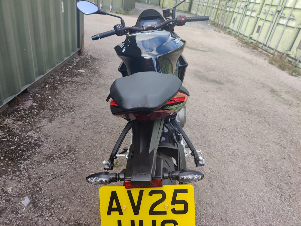 Aprilia Tuono 660 Factory 2025 - Ex Demo