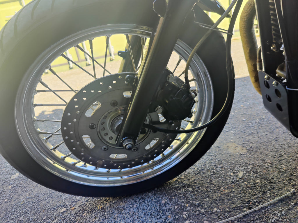 2006 Triumph Bonneville 790 in Black