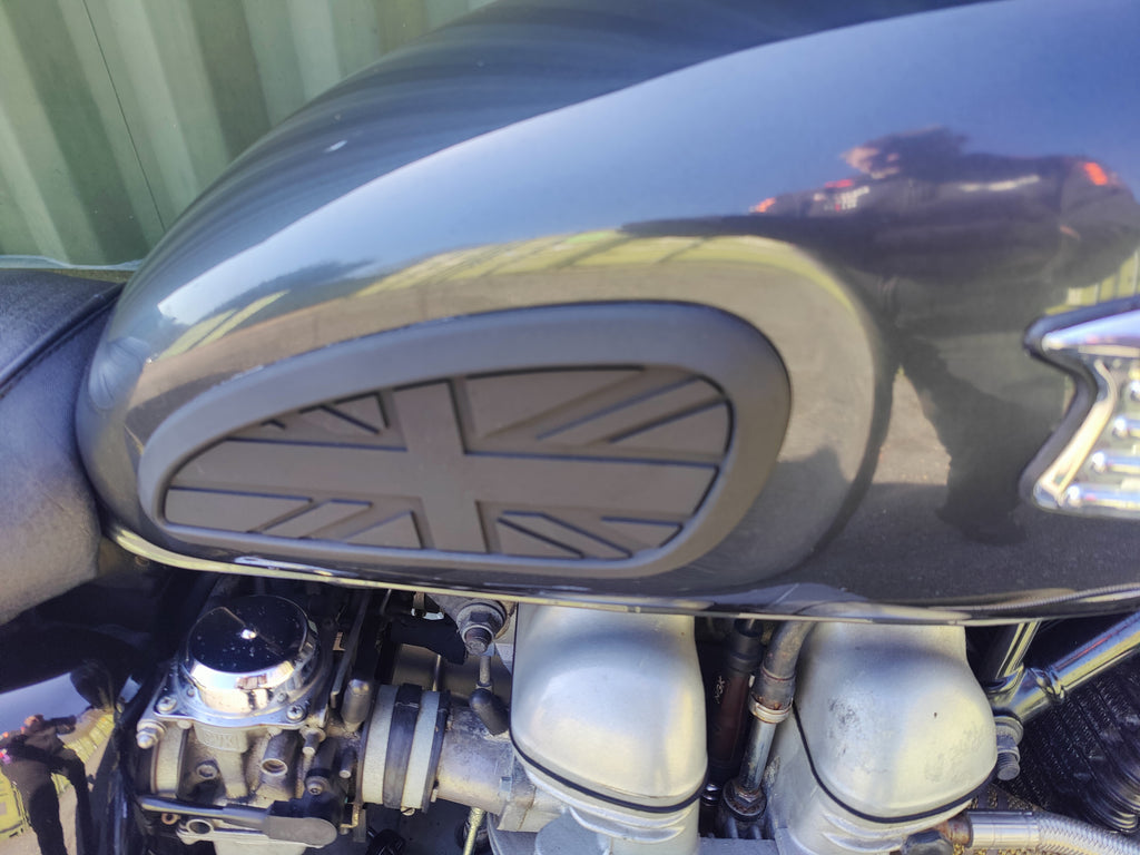 2006 Triumph Bonneville 790 in Black