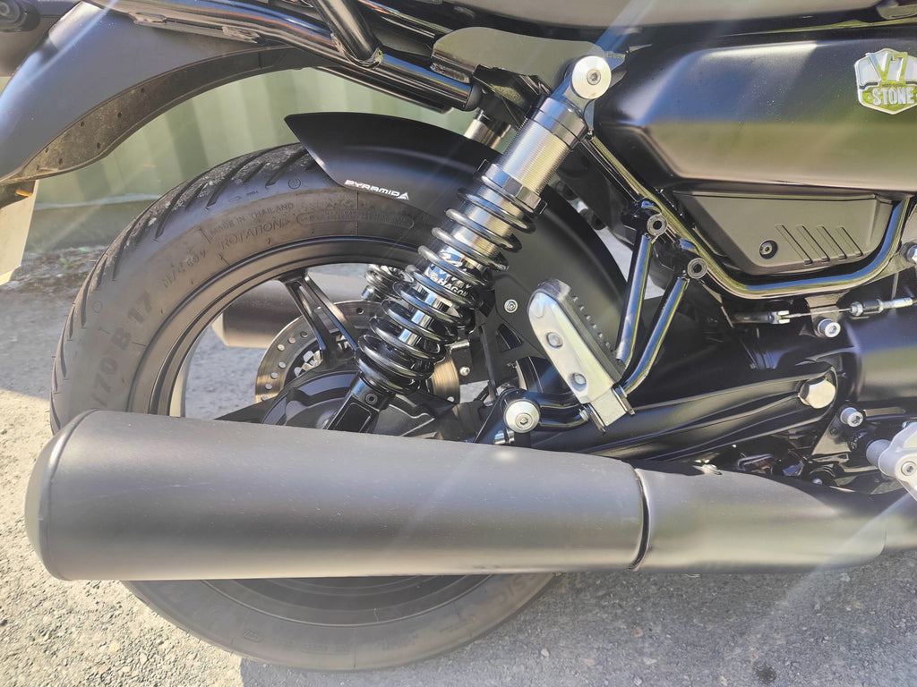Moto Guzzi V7 Stone - 2022