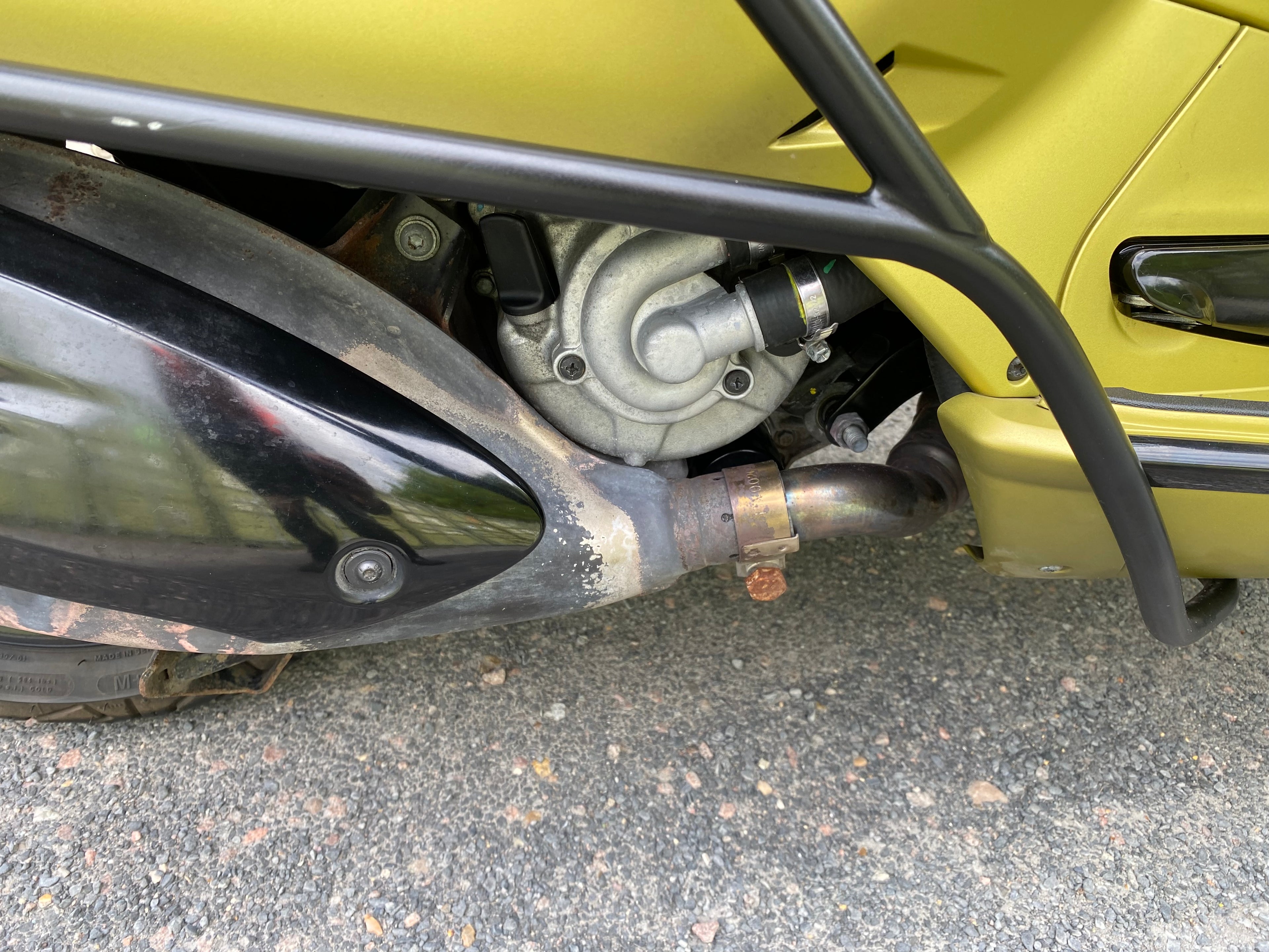 Vespa GTS 300 Supersport Verde - 2024