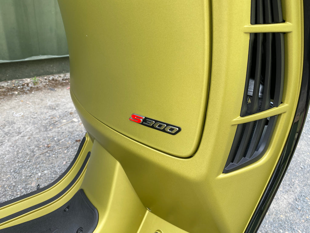 Vespa GTS 300 Supersport Verde - 2024