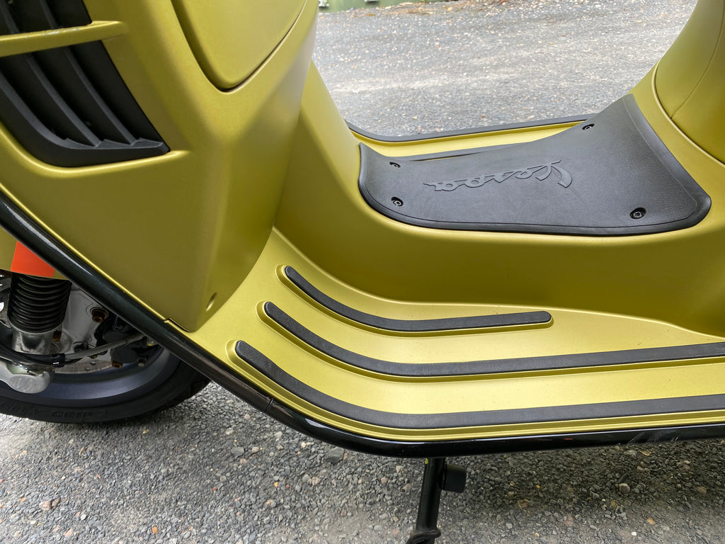 Vespa GTS 300 Supersport Verde - 2024