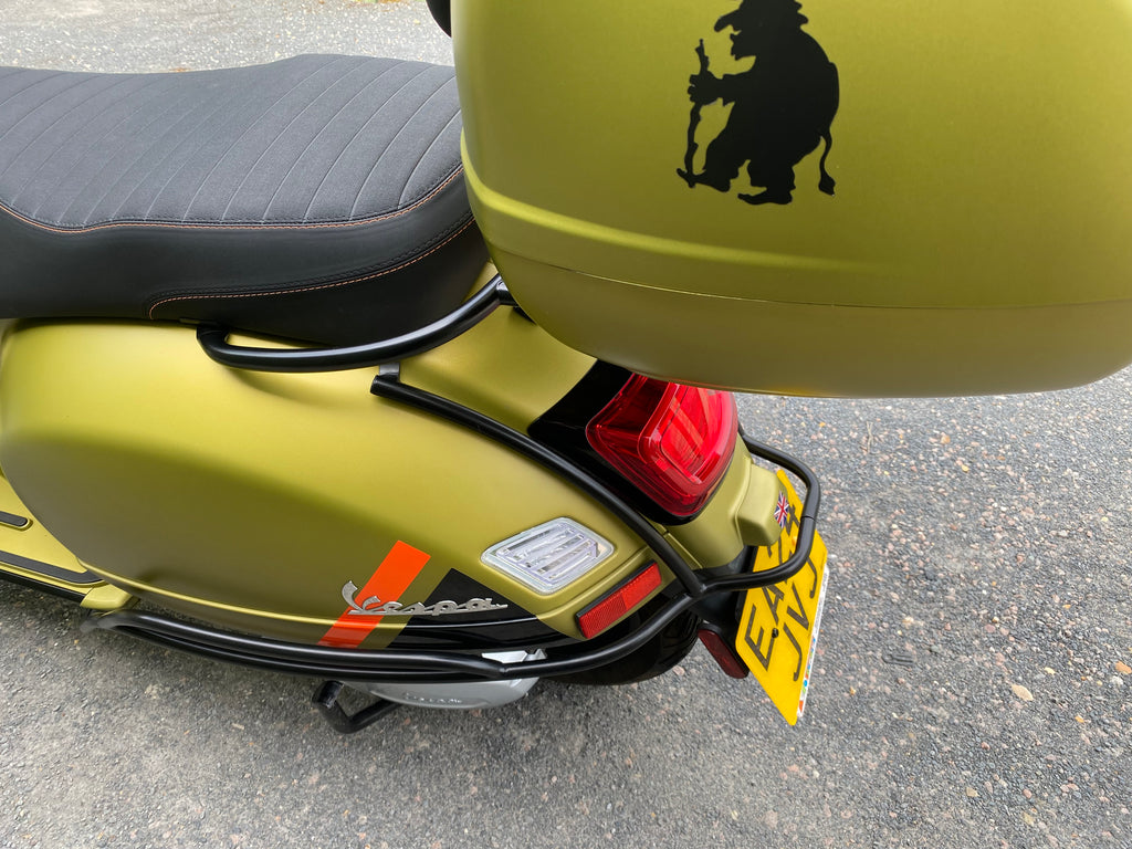 Vespa GTS 300 Supersport Verde - 2024