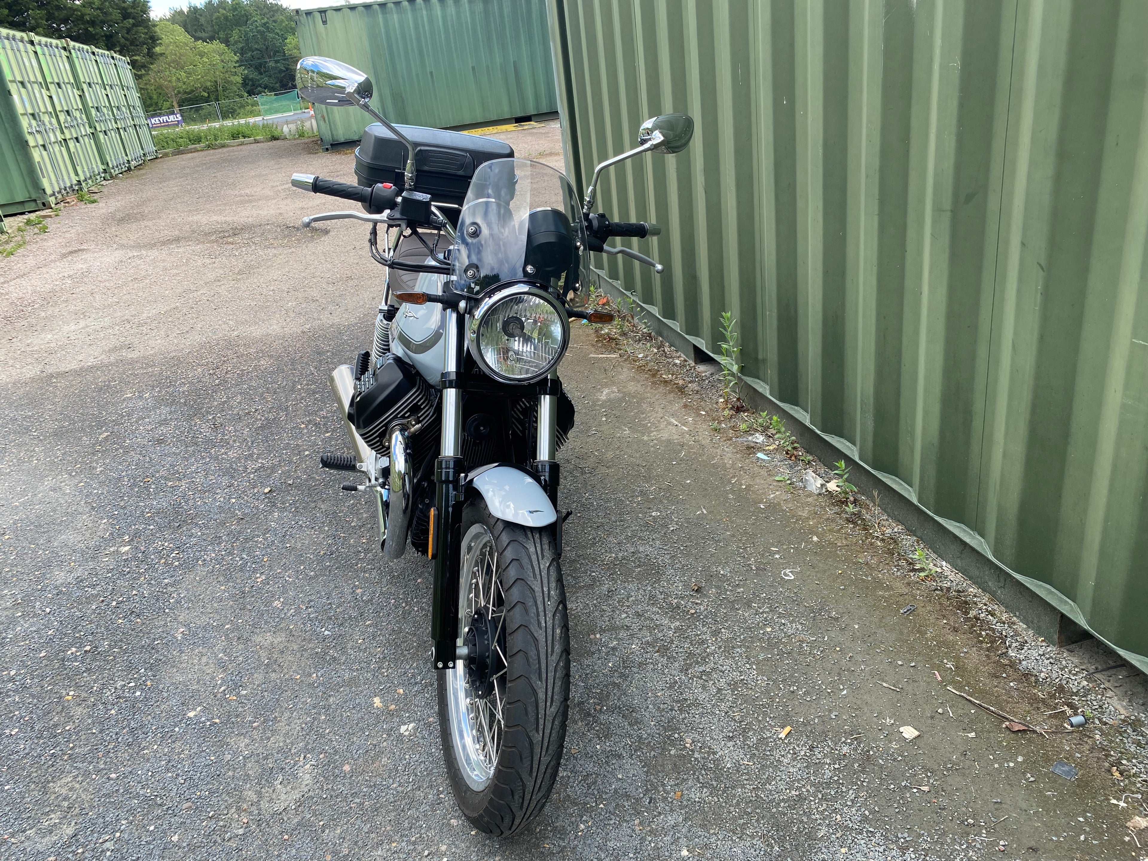 Moto Guzzi V7 850 Special - 2023
