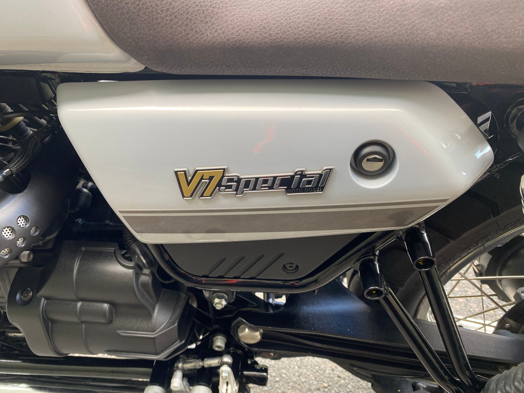 Moto Guzzi V7 850 Special - 2023