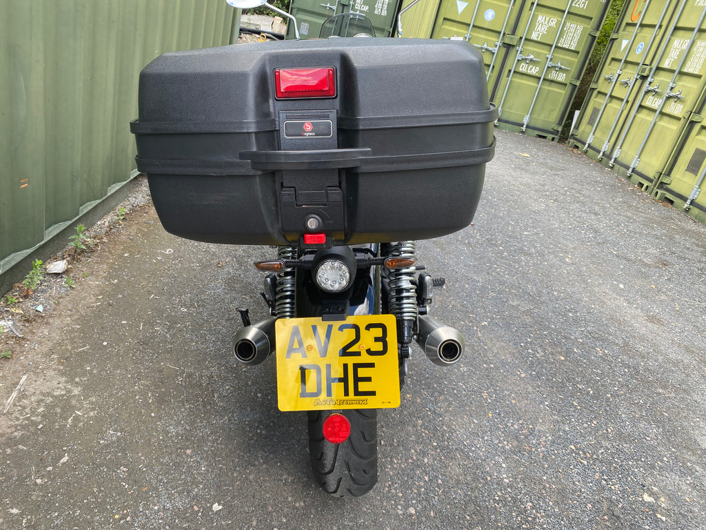 Moto Guzzi V7 850 Special - 2023