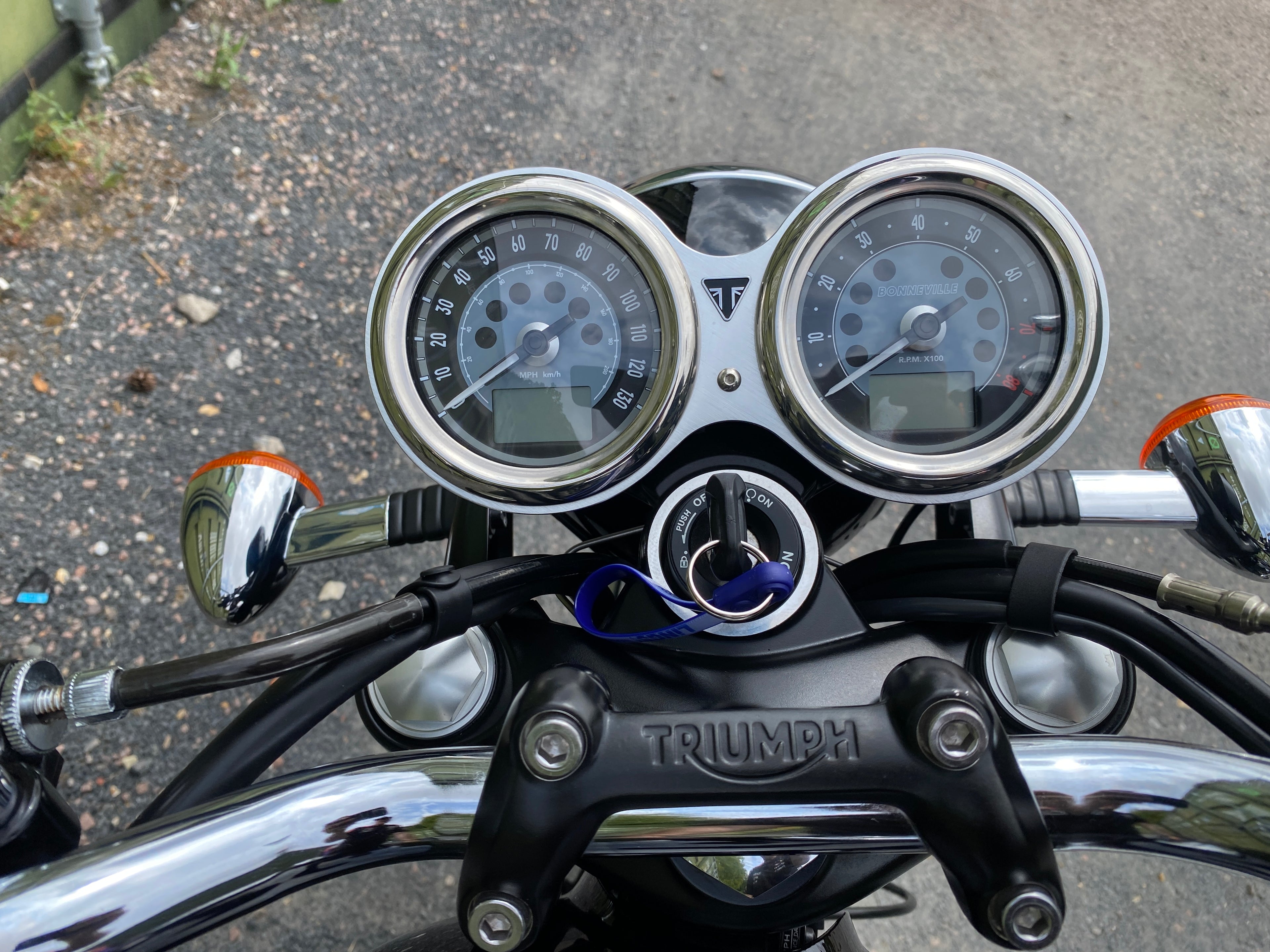 Triumph T120 Bonneville - 2023