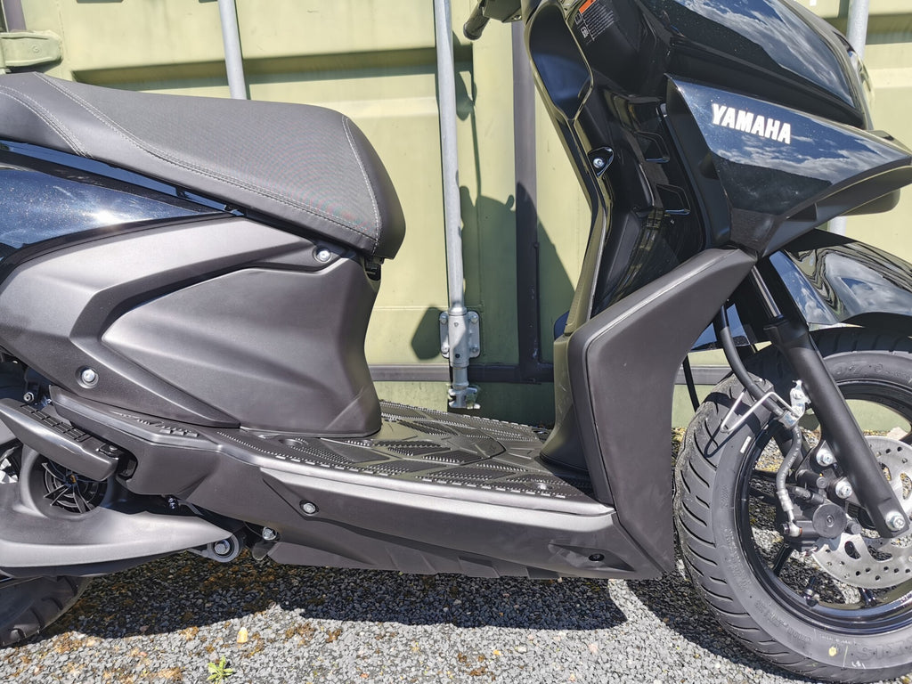 Yamaha RayZR - In stock!