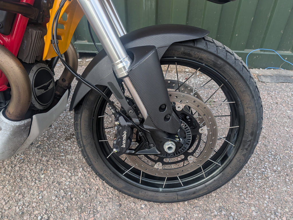 Moto Guzzi V85TT - 2024