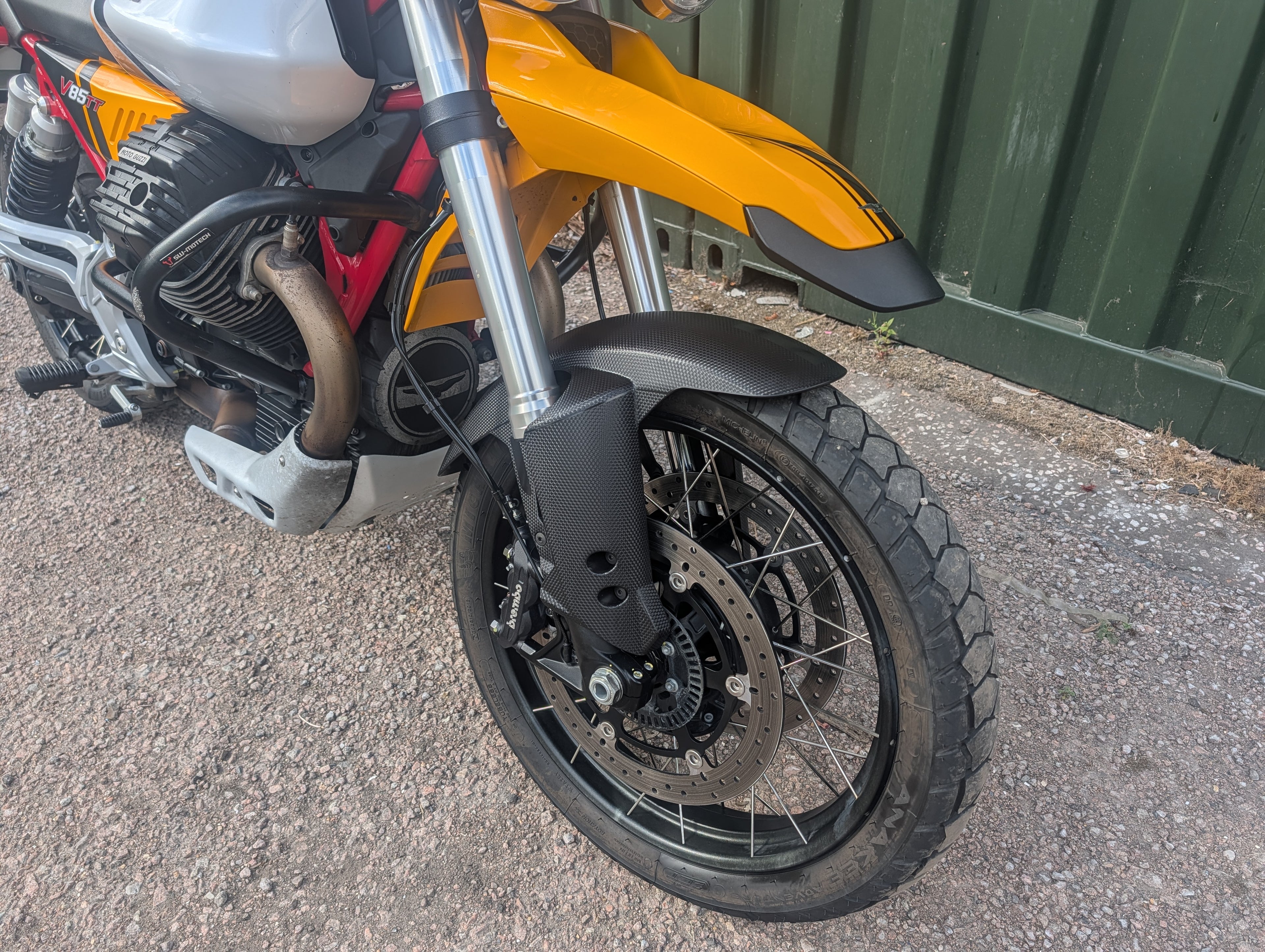 Moto Guzzi V85TT - 2024