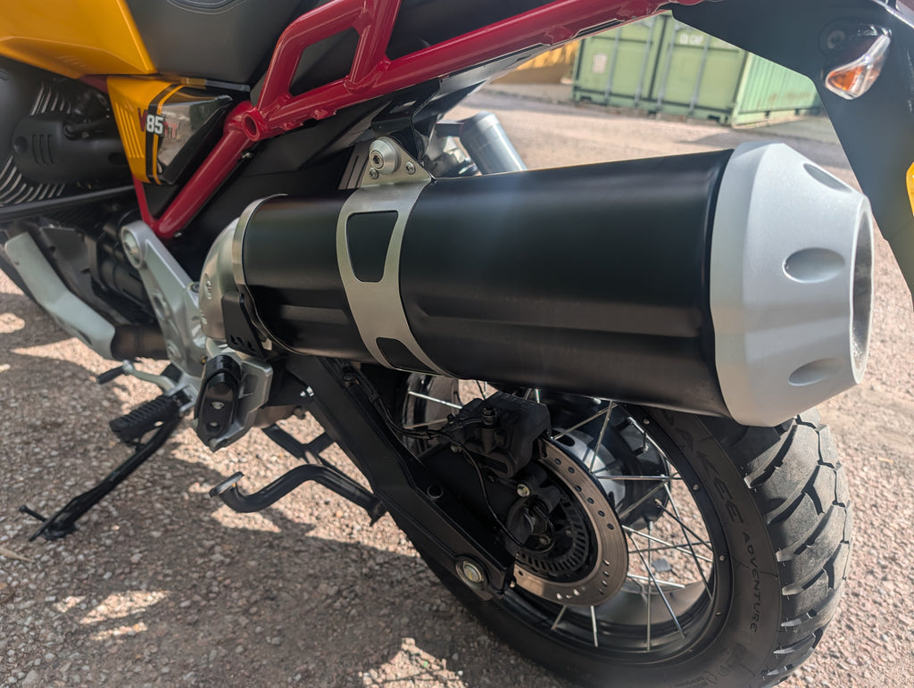 Moto Guzzi V85TT - 2024
