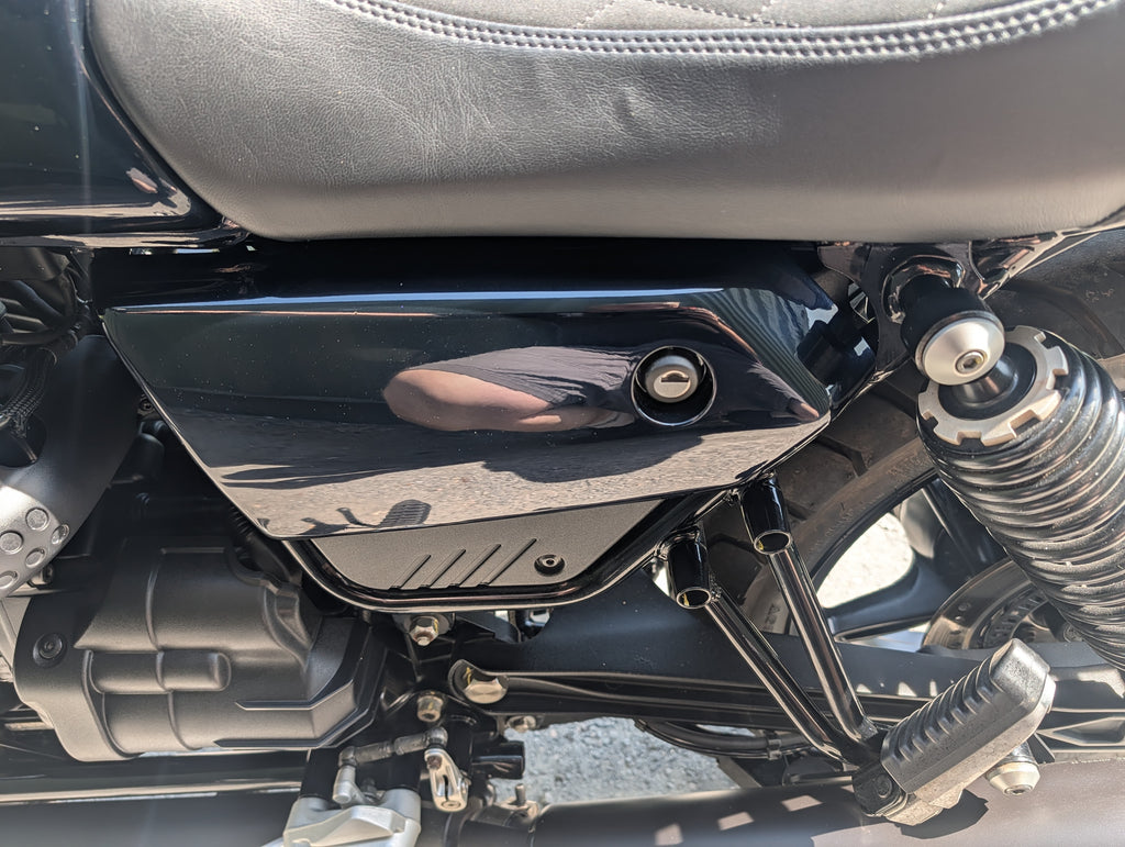Moto Guzzi V7 Stone - 2024