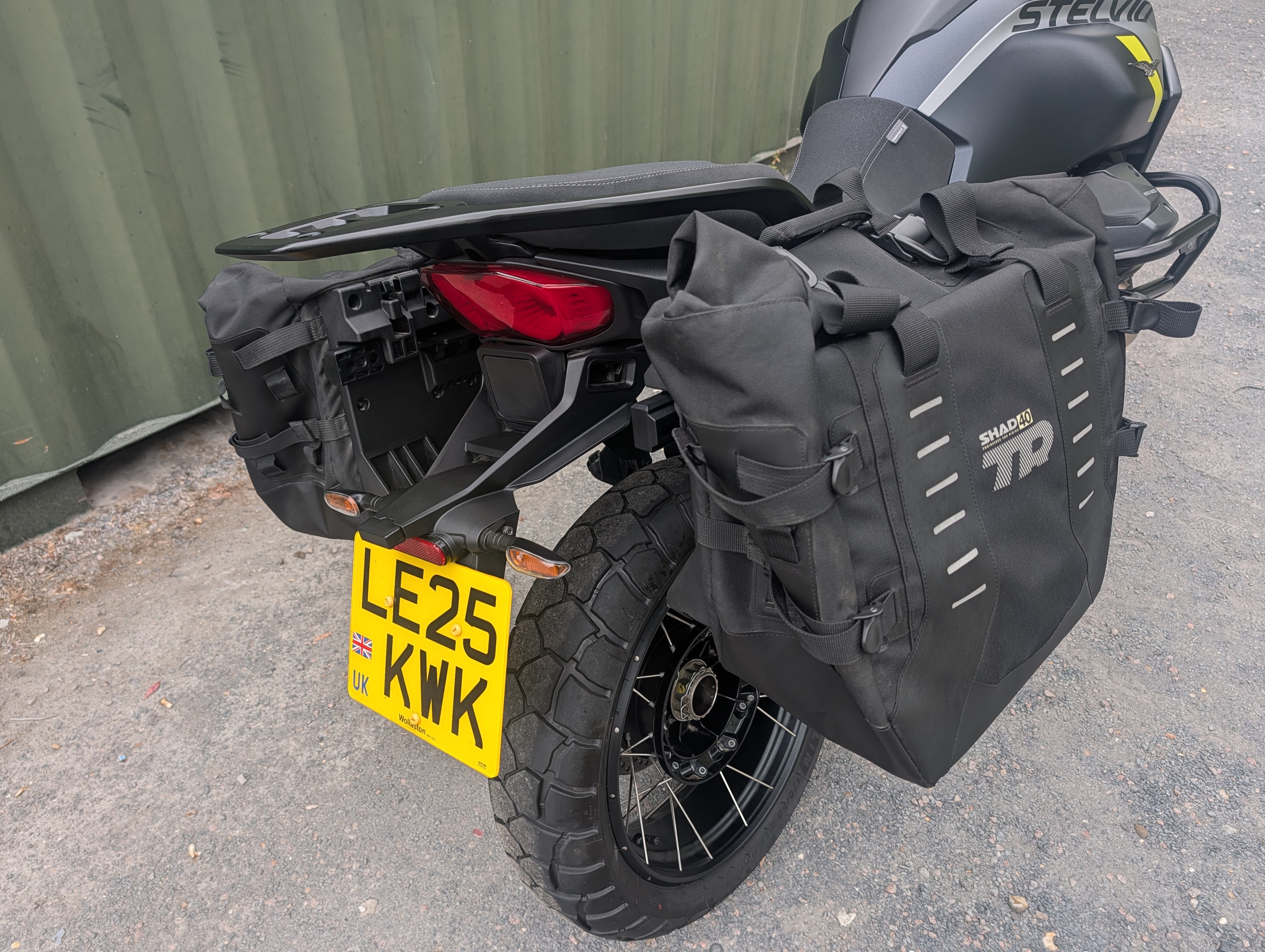 2025 Moto Guzzi Stelvio PFF Nero Volcano