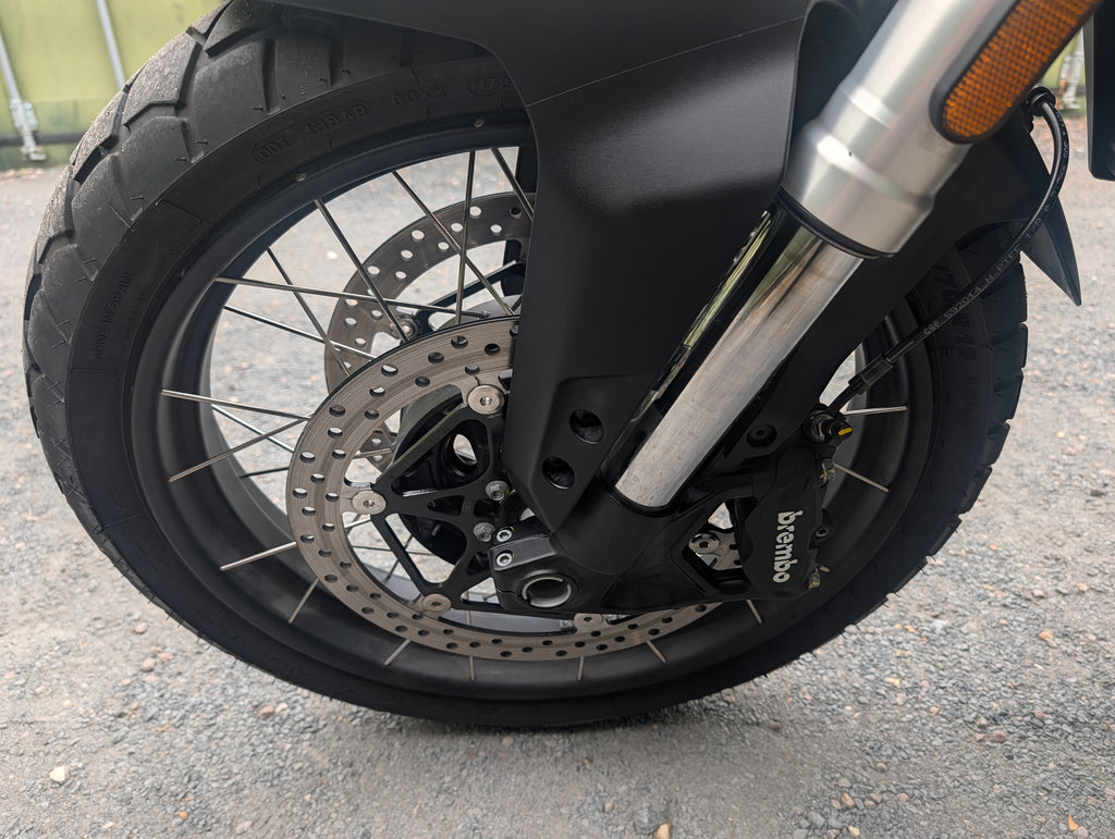 2025 Moto Guzzi Stelvio PFF Nero Volcano