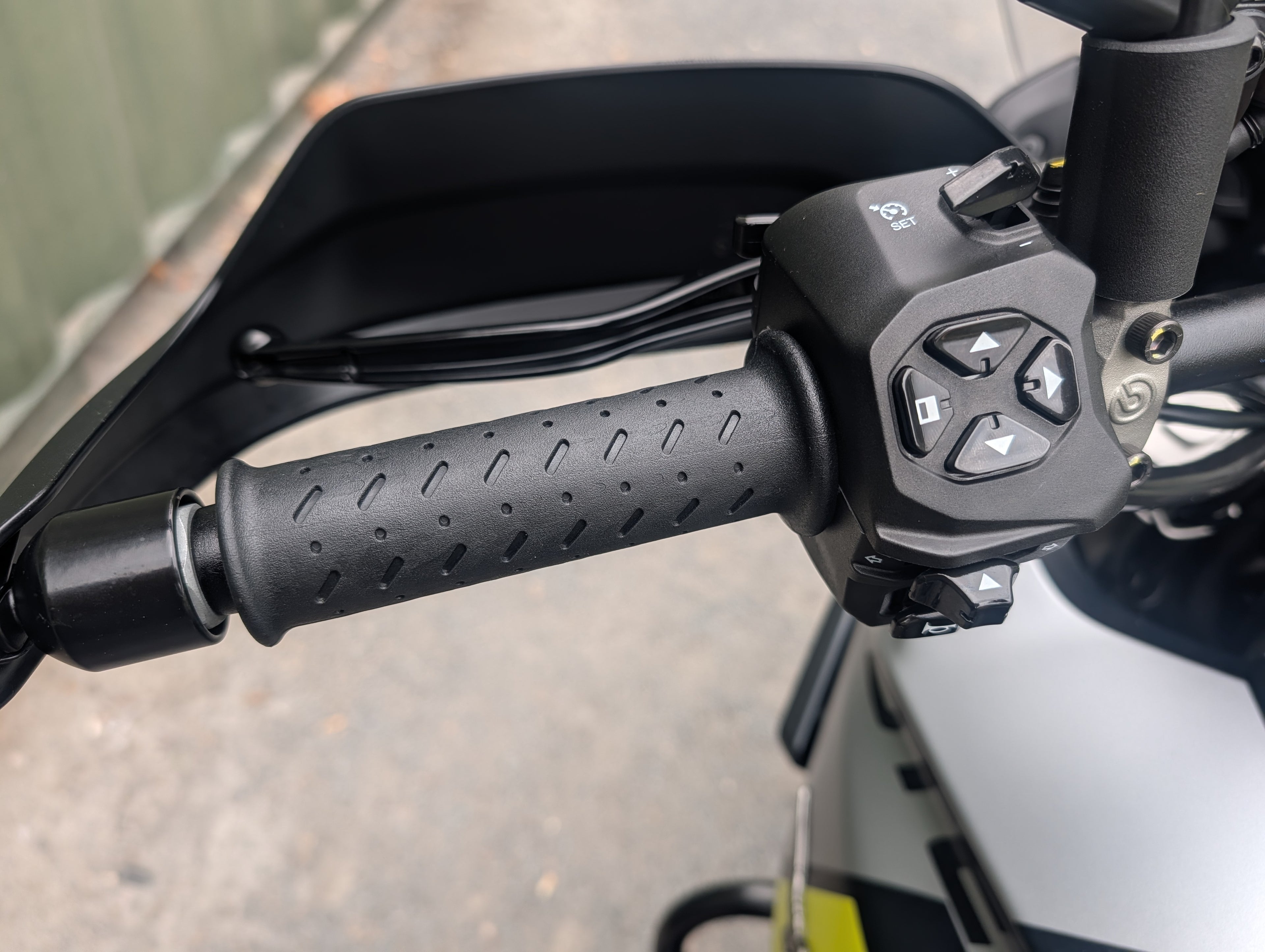 2025 Moto Guzzi Stelvio PFF Nero Volcano