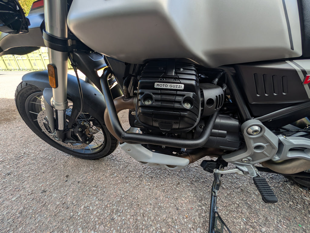 Moto Guzzi V85TT Travel - 2022