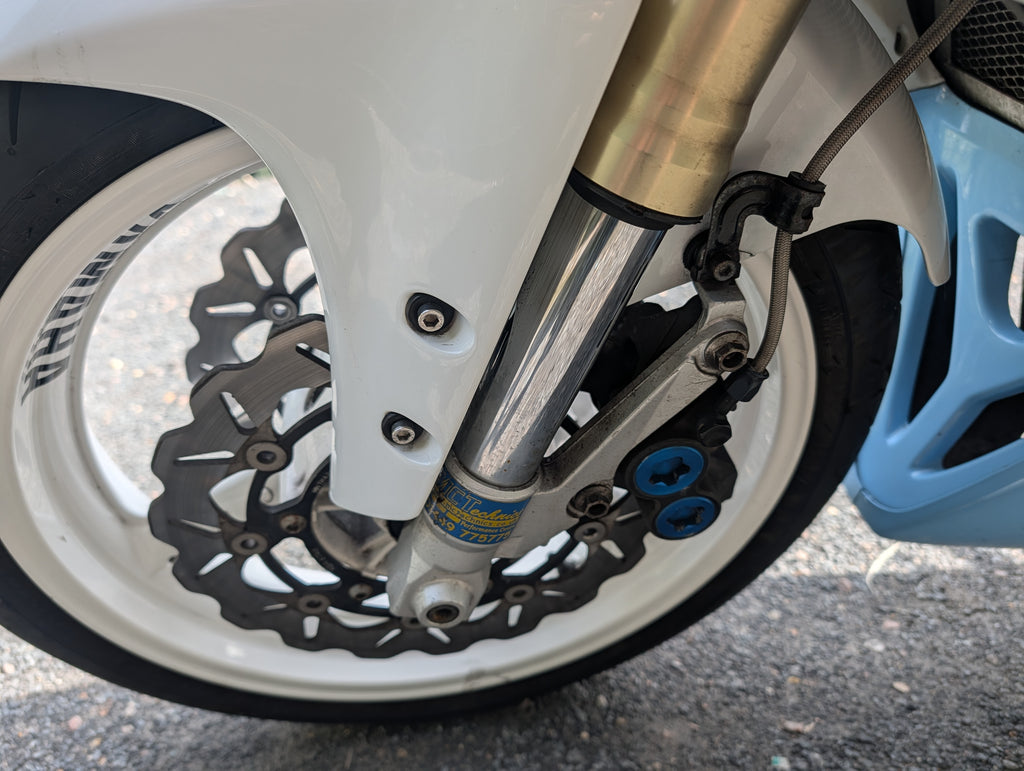 Yamaha R1 - 1999