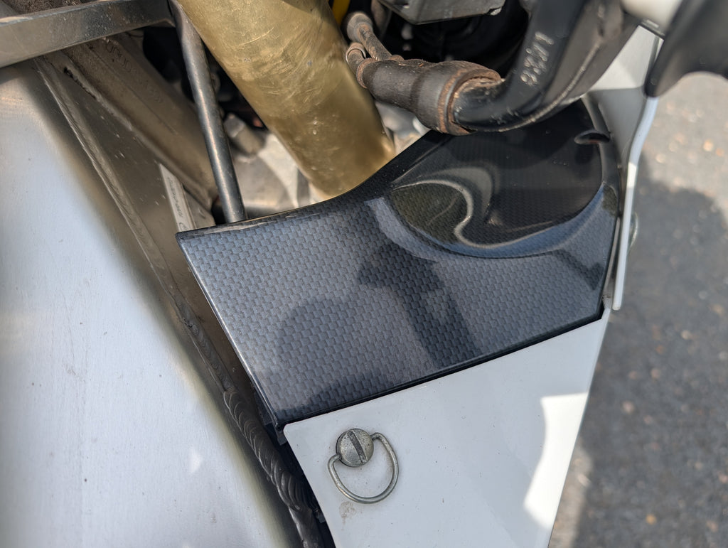 Yamaha R1 - 1999