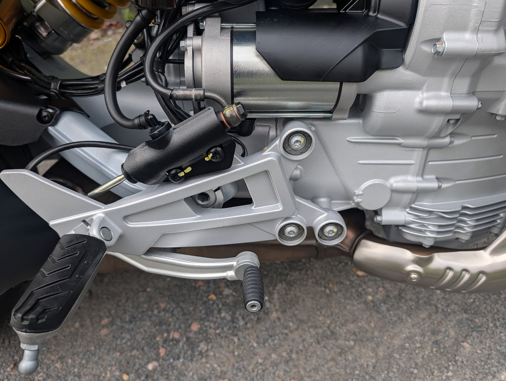 Moto Guzzi V100S - 2026