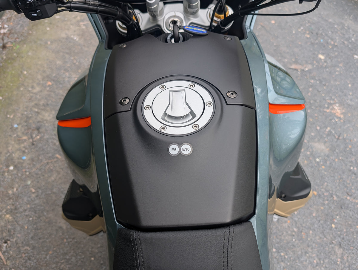 Moto Guzzi V100S - 2026