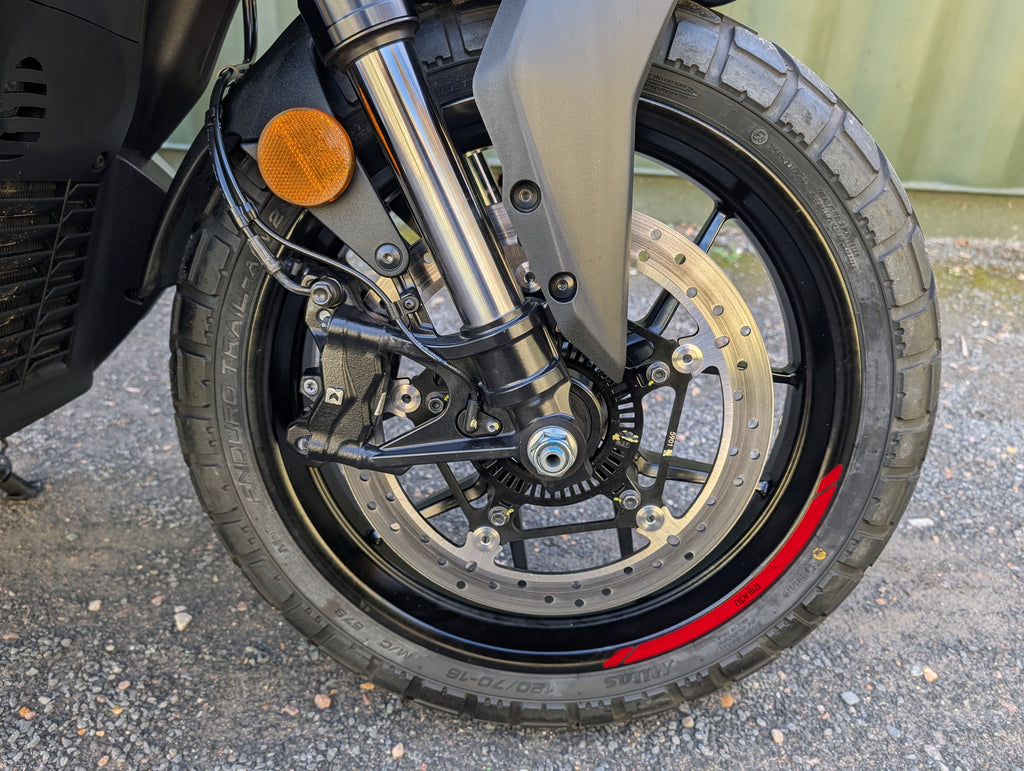 Aprilia SRGT 400 - 2026