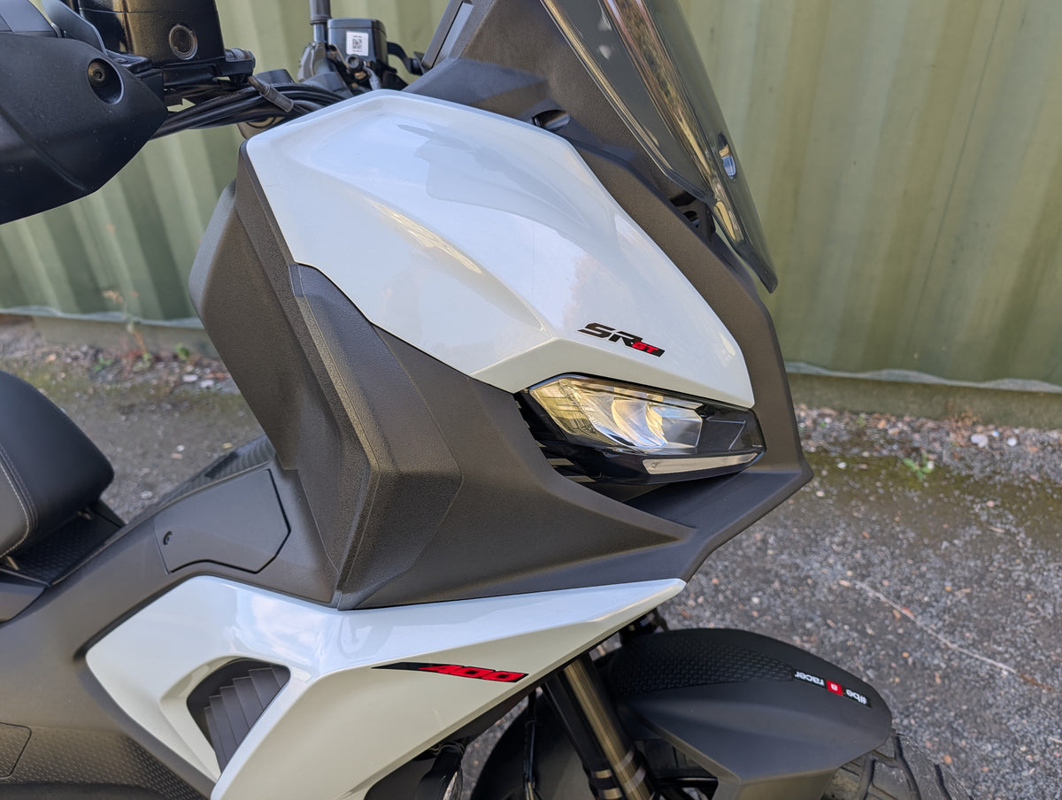 Aprilia SRGT 400 - 2026