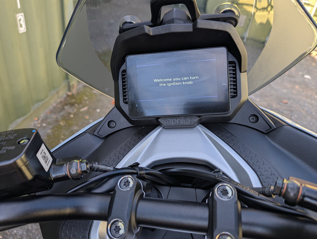 Aprilia SRGT 400 - 2026