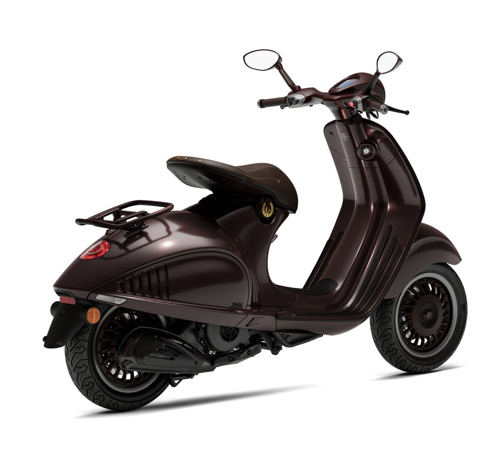 Vespa 946 Horse – PRE ORDER NOW OPEN !