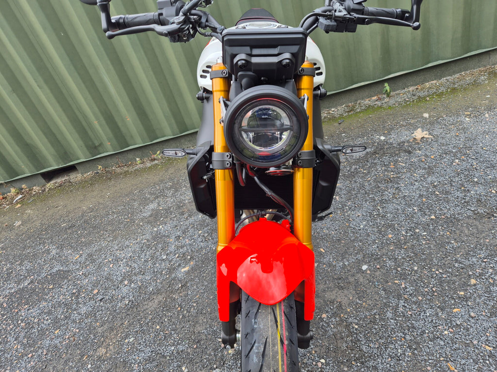 Yamaha XSR900 image 25