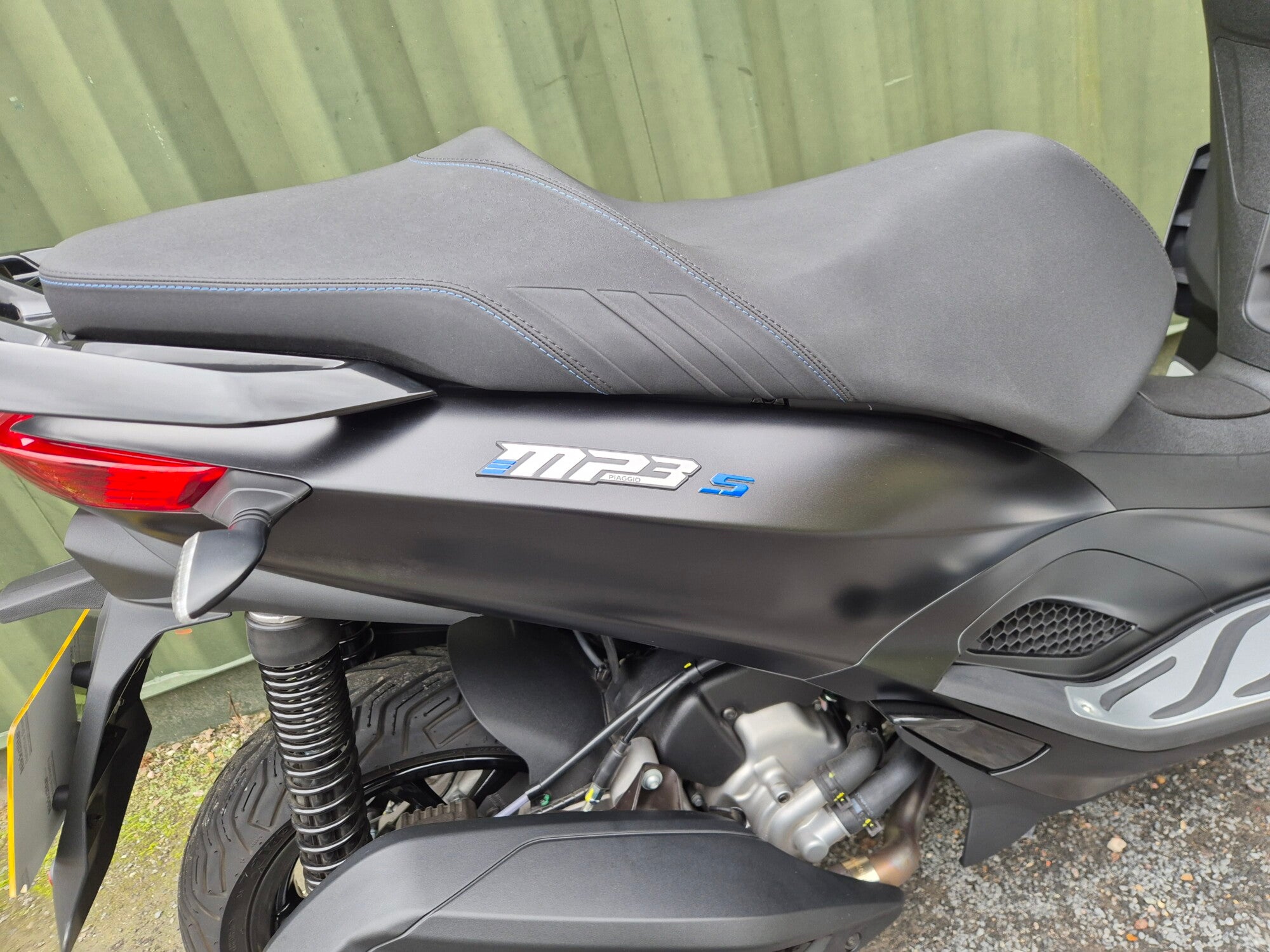 Piaggio MP3 310 Sport - 2025 image 13