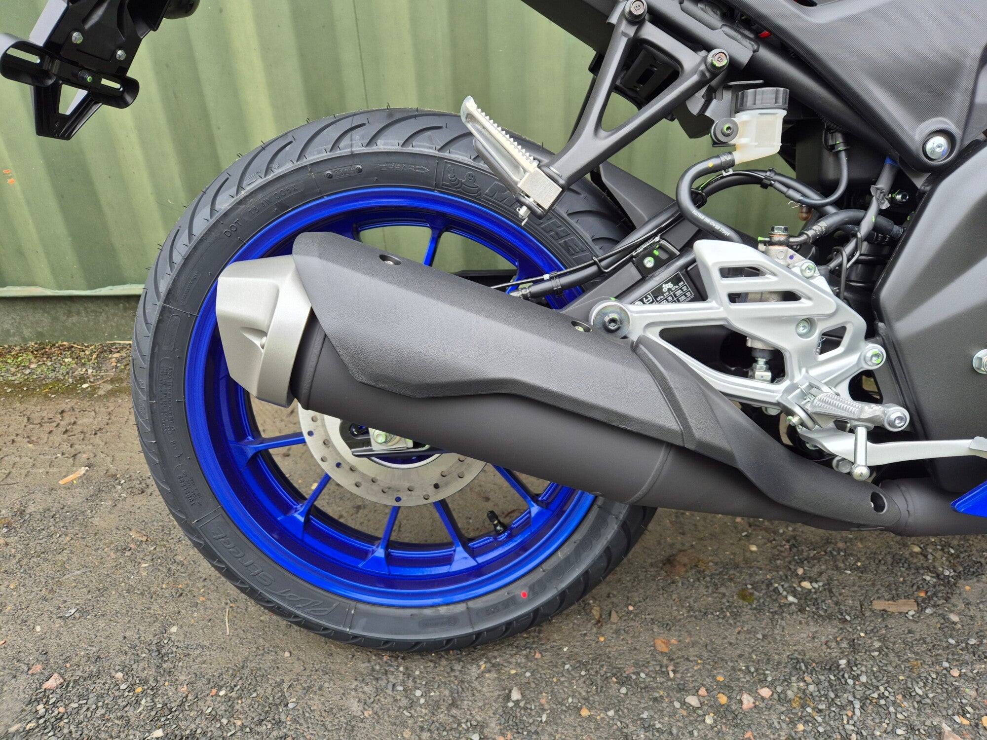 Yamaha R125 - In stock! image 9