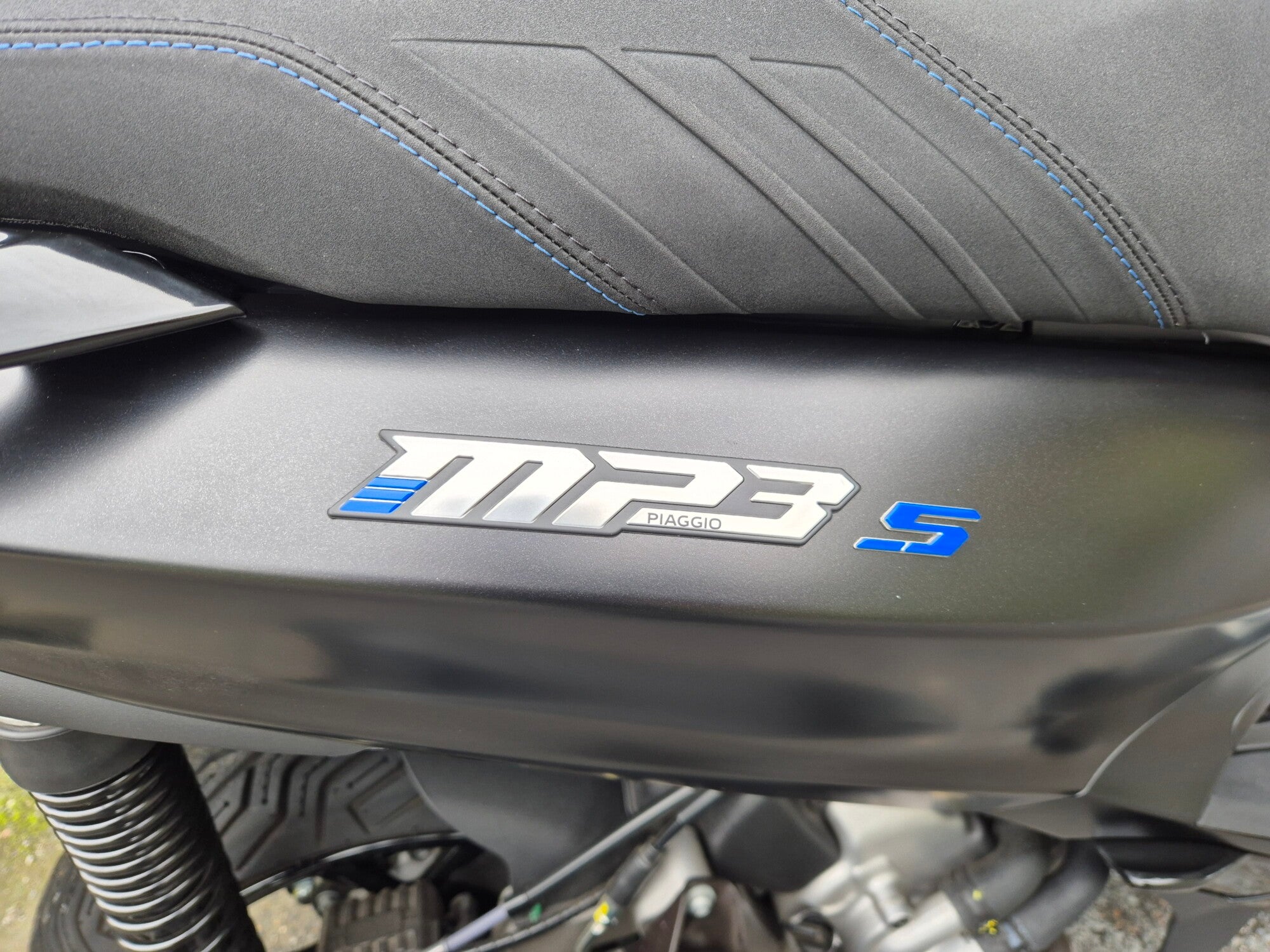 Piaggio MP3 310 Sport - 2025 image 12