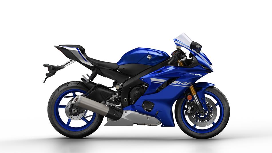 2017-Yamaha-YZF-R6-EU-Race-Blu-Studio-002